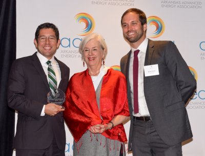 (left to right) Gerardo Galdamez, Entergy Arkansas; Beth Hood, AAEA foundation board chair; Keaton Smith, AAEA board treasurer.